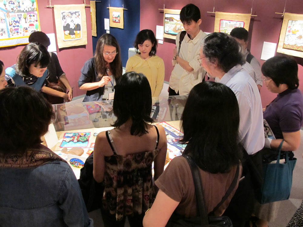 People attending the exhibition and associated events. (Photo: Watanabe)